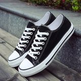 LOW TOP SNEAKER